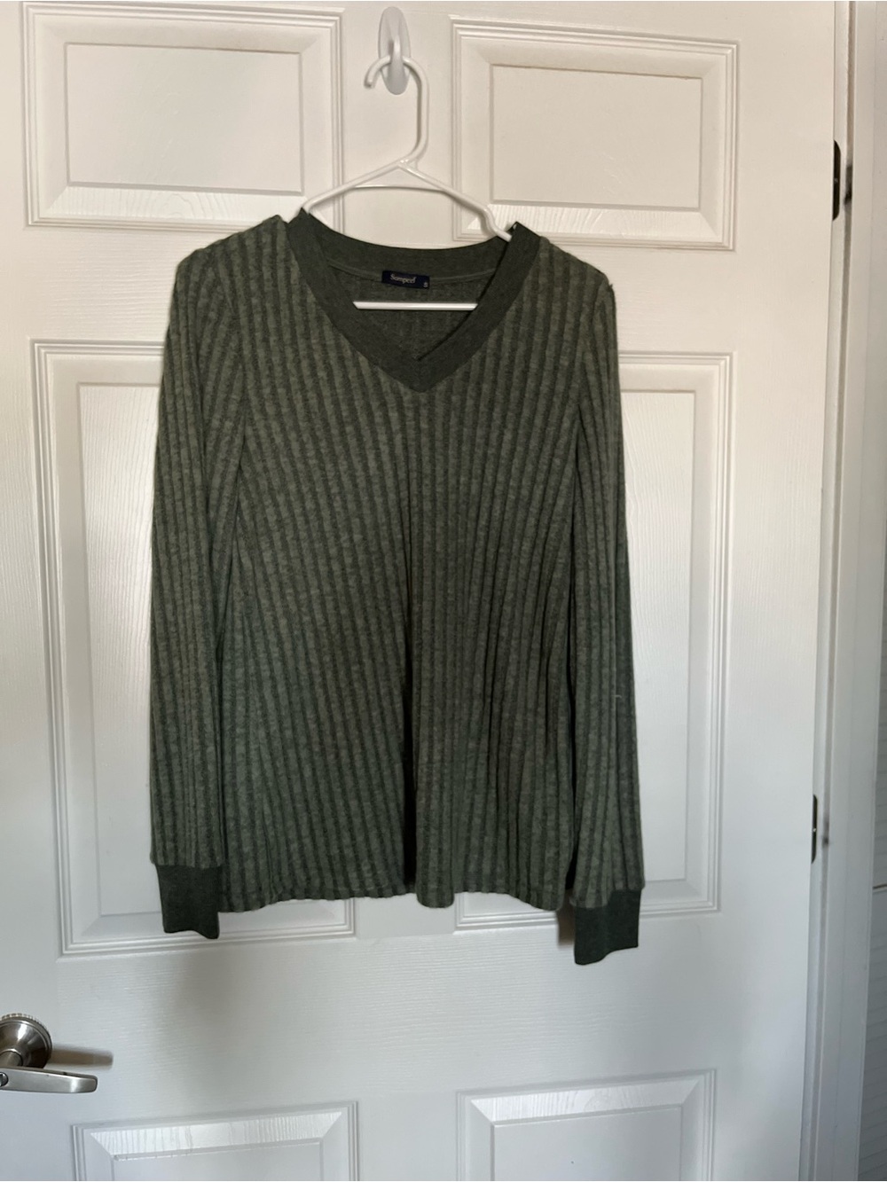Women’s Ribbed V-Neck Sweater in Olive Green - Lightweight Layering